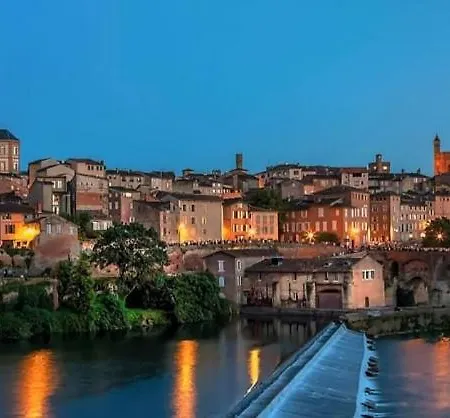 Casa de Férias De Charme Et Pres D'albi , Au Mas De Bel Air *
